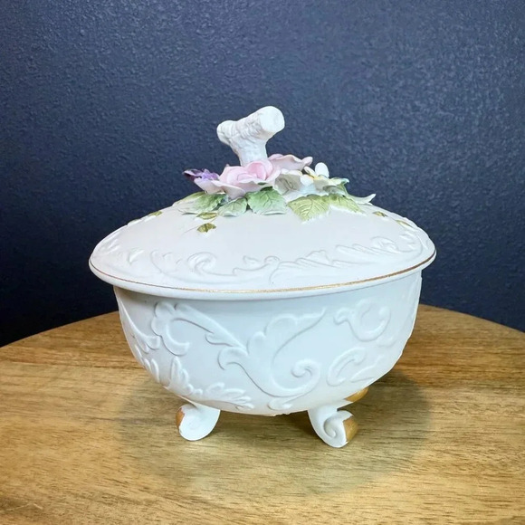 Vintage Lefton Porcelain Floral Covered Footed Candy Dish - Picture 4 of 6